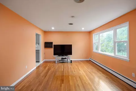 Living - 11508 Channing Dr, Silver Spring, MD 20902 photo 1 of 11