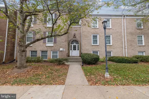 820 Quince Orchard Blvd #202, Gaithersburg, MD 20878