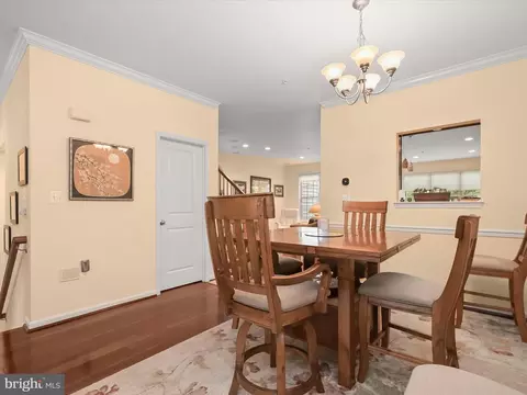 Dining - 1504 Rabbit Hollow Pl, Silver Spring, MD 20906 photo 4 of 7
