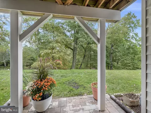 Exterior - 1504 Rabbit Hollow Pl, Silver Spring, MD 20906 photo 14 of 16