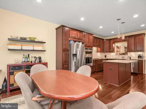 Dining - 1504 Rabbit Hollow Pl, Silver Spring, MD 20906 photo 7 of 7
