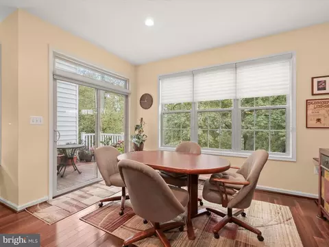 Dining - 1504 Rabbit Hollow Pl, Silver Spring, MD 20906 photo 5 of 7