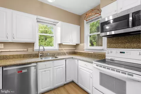 1917 Locust Grove Rd, Silver Spring, MD 20910 photo 15