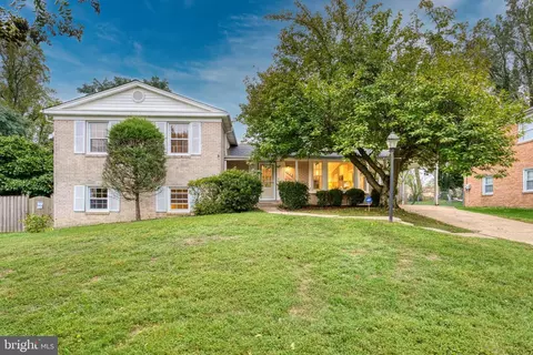2812 Hathaway Ter, Silver Spring, MD 20906