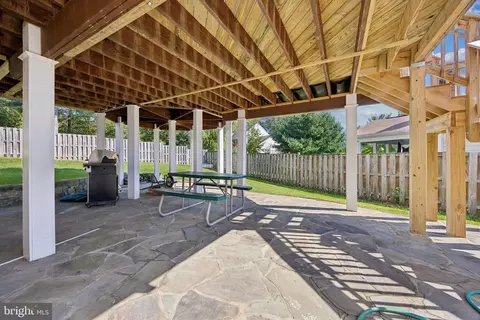 Exterior - 2331 Holly Spring Dr, Silver Spring, MD 20905 photo 2 of 6