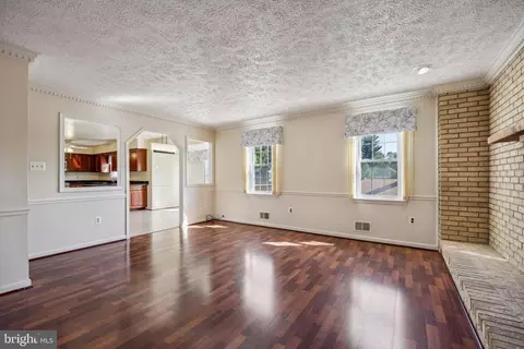 Living - 2331 Holly Spring Dr, Silver Spring, MD 20905 photo 3 of 5