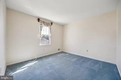 Bedroom - 2331 Holly Spring Dr, Silver Spring, MD 20905 photo 2 of 7
