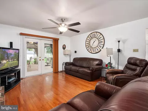 14024 Breeze Hill Ln, Silver Spring, MD 20906 photo 21