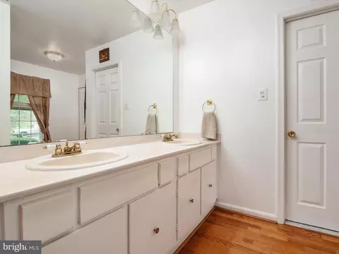 14024 Breeze Hill Ln, Silver Spring, MD 20906 photo 34