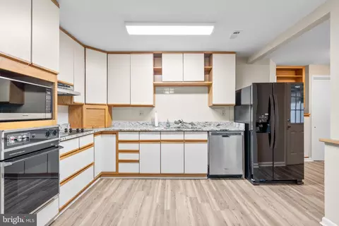 14502 Kelmscot Dr #172-B, Silver Spring, MD 20906 photo 9