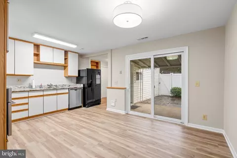 14502 Kelmscot Dr #172-B, Silver Spring, MD 20906 photo 8