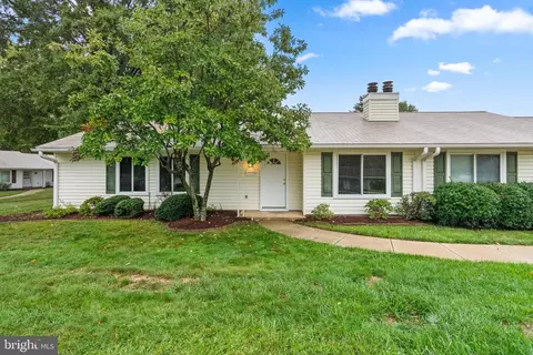 14502 Kelmscot Dr #172-B, Silver Spring, MD 20906