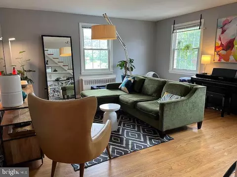 2316 Colston Dr #2316-C, Silver Spring, MD 20910 photo 2