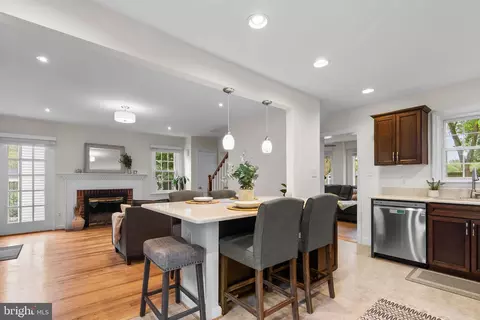 9906 Woodburn Rd, Silver Spring, MD 20901 photo 16
