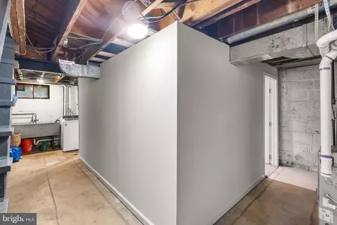 9906 Woodburn Rd, Silver Spring, MD 20901 photo 33