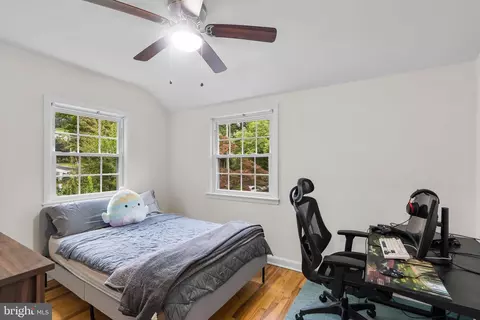 9906 Woodburn Rd, Silver Spring, MD 20901 photo 23
