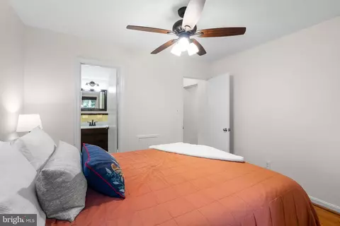 9906 Woodburn Rd, Silver Spring, MD 20901 photo 29