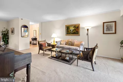 15115 Interlachen Dr #3-615, Silver Spring, MD 20906 photo 11