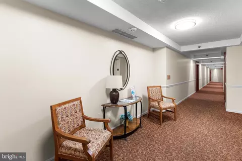 15115 Interlachen Dr #3-615, Silver Spring, MD 20906 photo 6