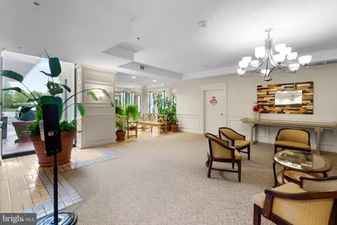 15115 Interlachen Dr #3-615, Silver Spring, MD 20906 photo 5