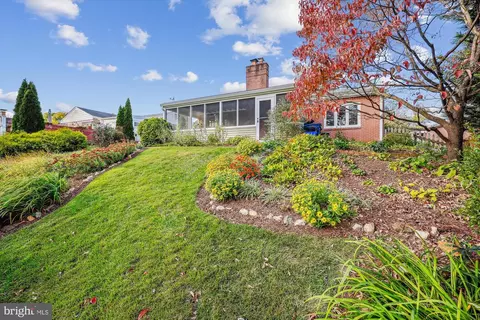 Exterior - 1806 Sanford Rd, Silver Spring, MD 20902 photo 7 of 12