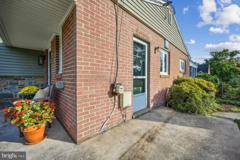 Exterior - 1806 Sanford Rd, Silver Spring, MD 20902 photo 4 of 12