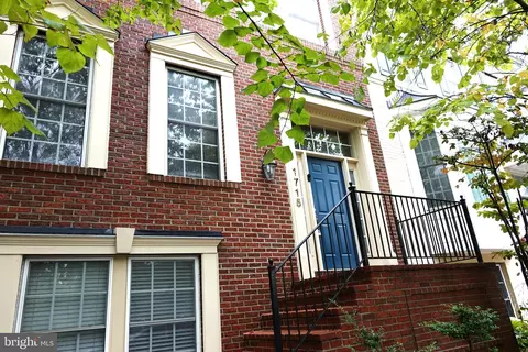 1715 Piccard Dr, Rockville, MD 20850