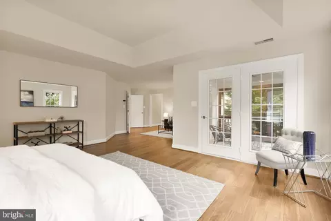 Bedroom - 825 Woodside Pkwy, Silver Spring, MD 20910 photo 3 of 9