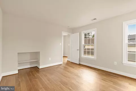Bedroom - 825 Woodside Pkwy, Silver Spring, MD 20910 photo 9 of 9
