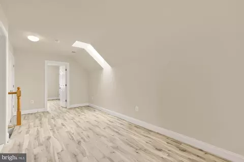 Entry Way - 825 Woodside Pkwy, Silver Spring, MD 20910 photo 7 of 9