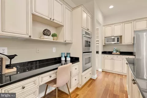 Kitchen - 825 Woodside Pkwy, Silver Spring, MD 20910 photo 7 of 7