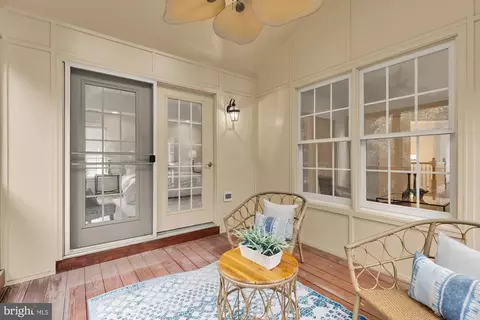 Exterior - 825 Woodside Pkwy, Silver Spring, MD 20910 photo 5 of 12