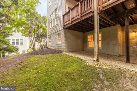 Exterior - 825 Woodside Pkwy, Silver Spring, MD 20910 photo 10 of 12