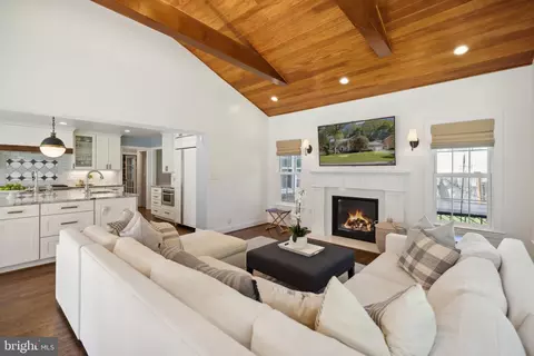 Other - 7701 Hackamore Dr, Potomac, MD 20854 photo 3 of 10