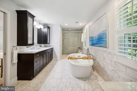 Bath - 7701 Hackamore Dr, Potomac, MD 20854 photo 1 of 4