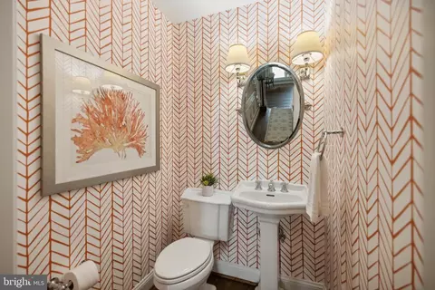 Entry Way - 7701 Hackamore Dr, Potomac, MD 20854 photo 2 of 2