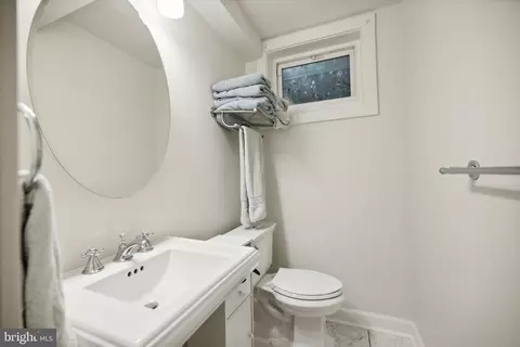 Bath - 7701 Hackamore Dr, Potomac, MD 20854 photo 4 of 4