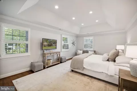 Bedroom - 7701 Hackamore Dr, Potomac, MD 20854 photo 2 of 3