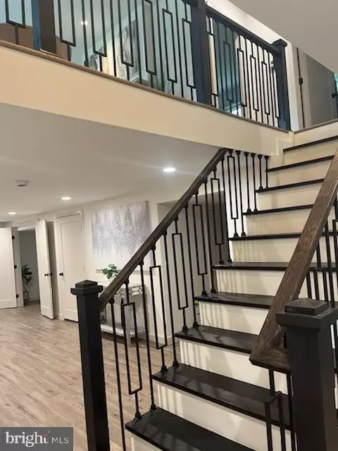 Entry Way - 2416 Homestead Dr, Silver Spring, MD 20902 photo 3 of 4