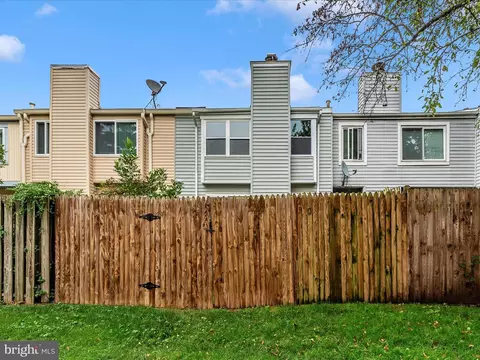 Exterior - 19648 Wootton Ave, Poolesville, MD 20837 photo 5 of 10