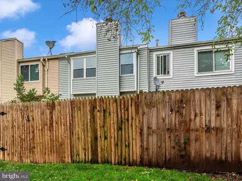 Exterior - 19648 Wootton Ave, Poolesville, MD 20837 photo 6 of 10
