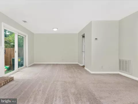 Living - 19648 Wootton Ave, Poolesville, MD 20837 photo 3 of 11