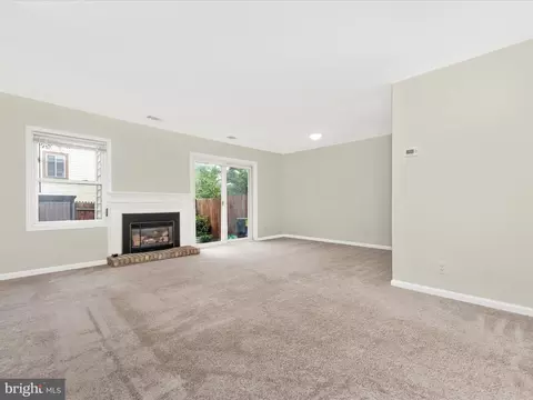 Living - 19648 Wootton Ave, Poolesville, MD 20837 photo 2 of 11