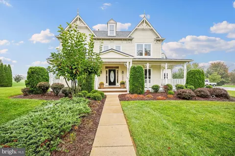 7321 Brink Rd, Laytonsville, MD 20882