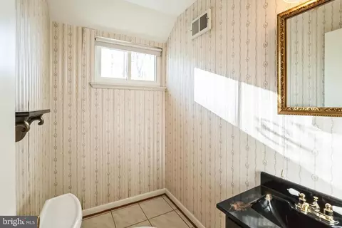 2215 Solmar Dr, Silver Spring, MD 20904 photo 19