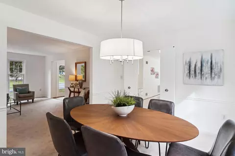 Dining - 2209 Falling Creek Rd, Silver Spring, MD 20904 photo 2 of 4