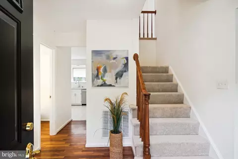 Entry Way - 2209 Falling Creek Rd, Silver Spring, MD 20904 photo 2 of 9