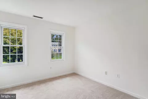 Bedroom - 2209 Falling Creek Rd, Silver Spring, MD 20904 photo 4 of 10