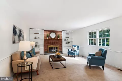 Living - 2209 Falling Creek Rd, Silver Spring, MD 20904 photo 3 of 5