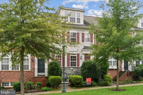 12541 Blue Sky Dr, Clarksburg, MD 20871